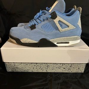 Jordan 4 university blue authentic